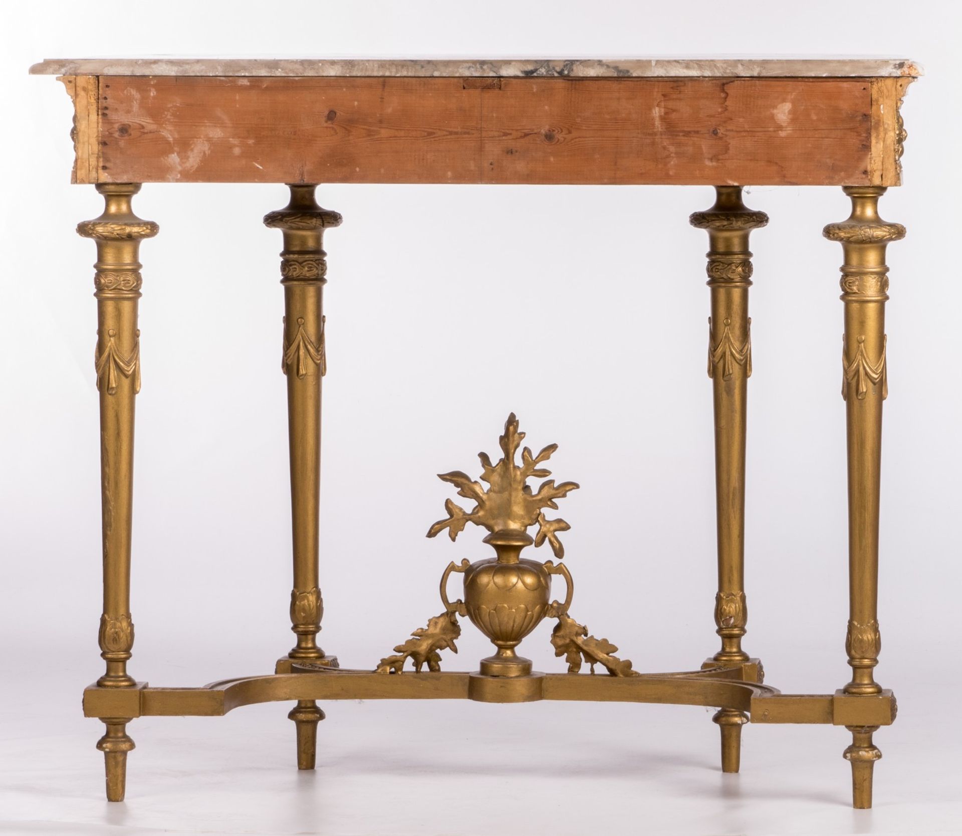 A neoclassical gilt wood console table with yellow Sienna marble top, H 90,5 - W 10 8 -D 43 cm - Bild 4 aus 11