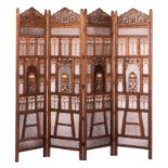 An oriental red sandal wood parlour screen, H 186 - W / panel 4 x 51,5 cm