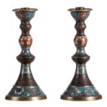 A pair of Chinese cloisonné candlesticks, 19thC, H 25,5 cm (restoration)