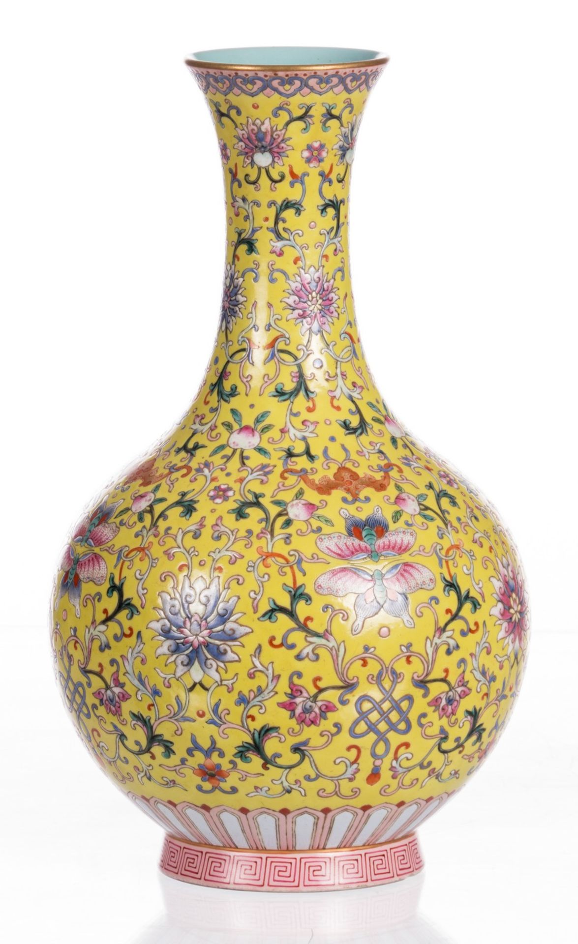 A Chinese yellow ground famille rose bottle vase, floral decorated with butterflies and bats, marked - Bild 2 aus 6