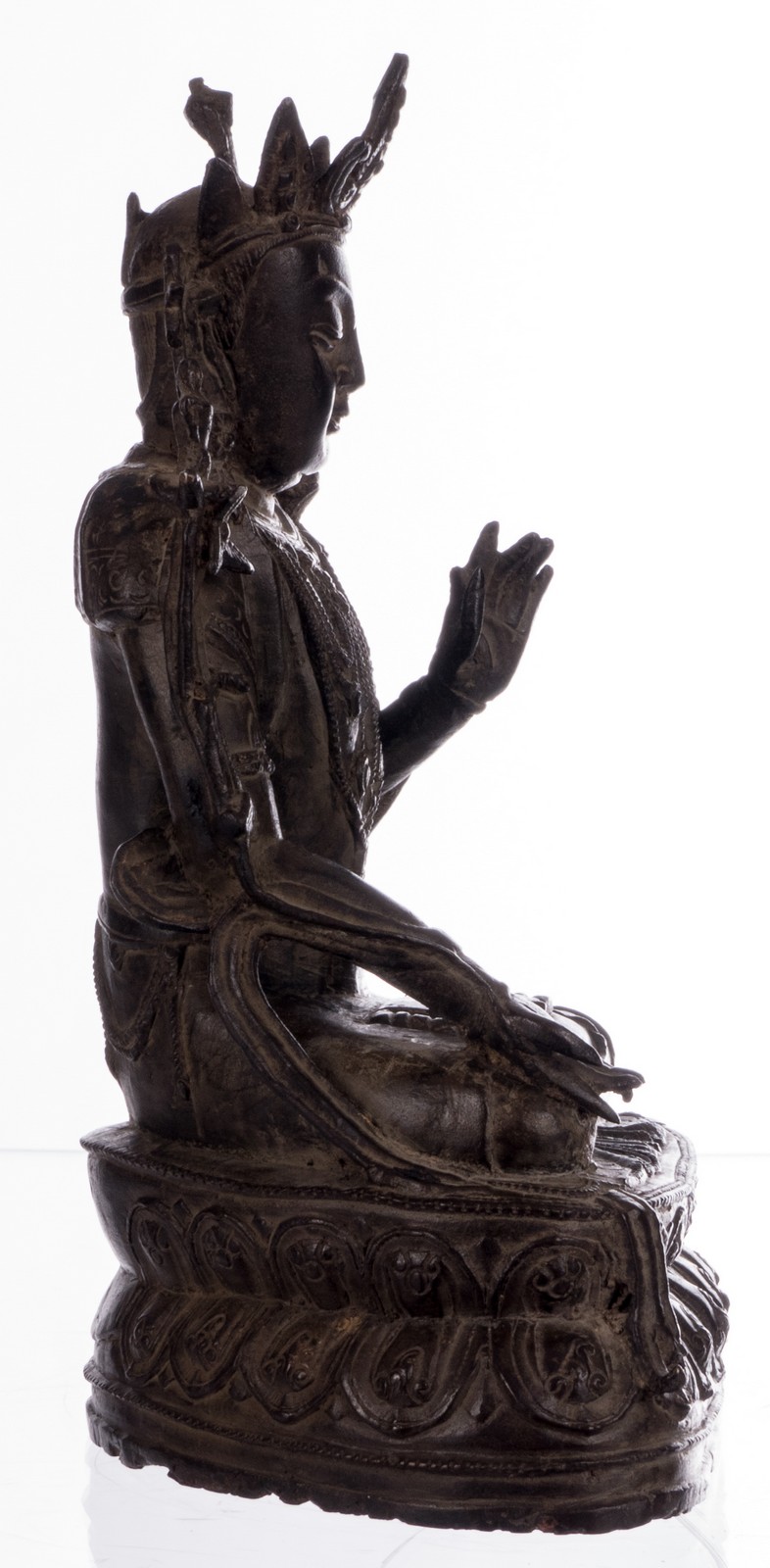 A bronze Buddha in mudra posture, possibly 18thC, H 30 cm - Image 4 of 6