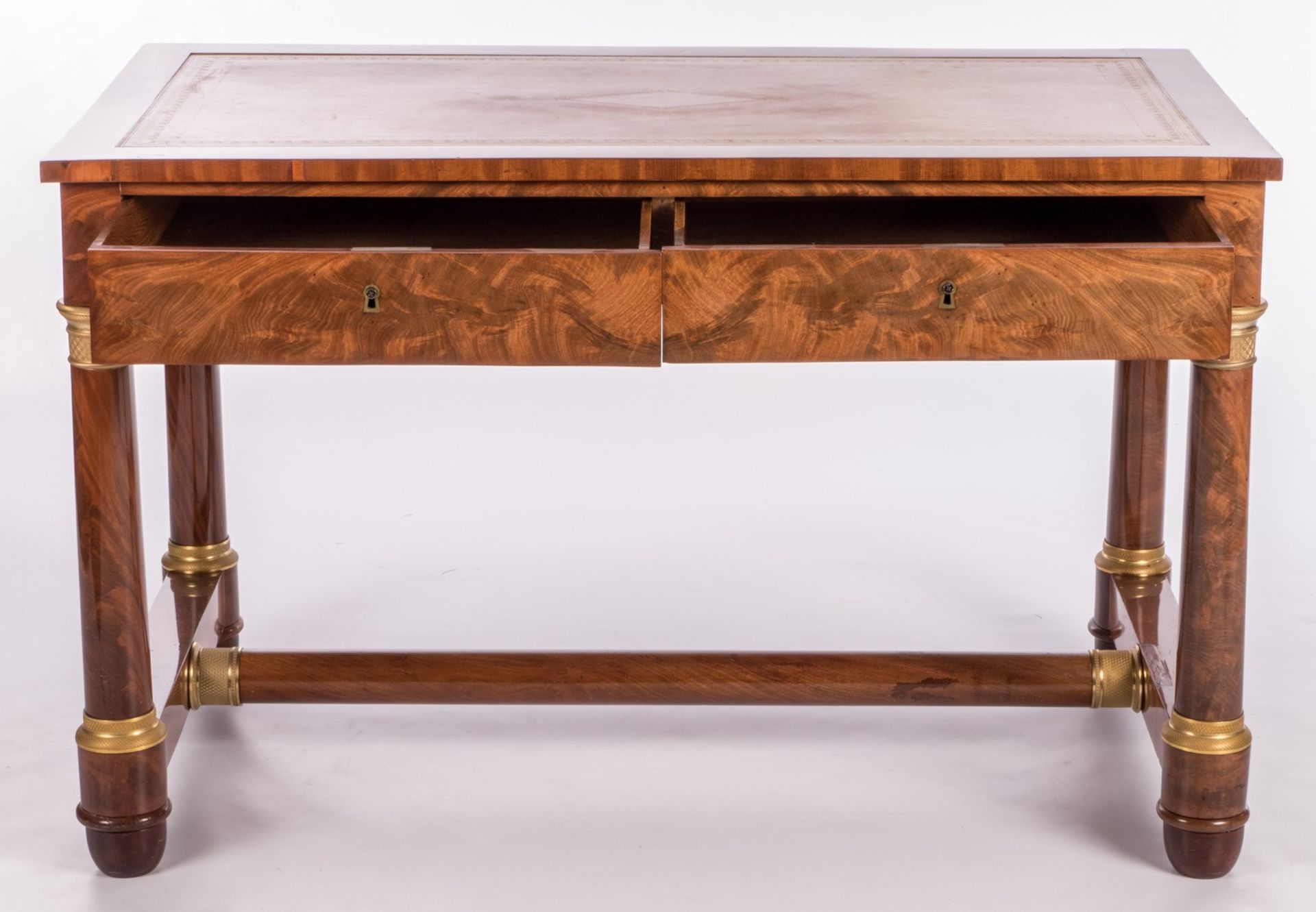 A Neoclassical mahogany writing desk with fine gilt bronze mounts and leather leaf, H 80,5 - W 127 - - Bild 8 aus 11