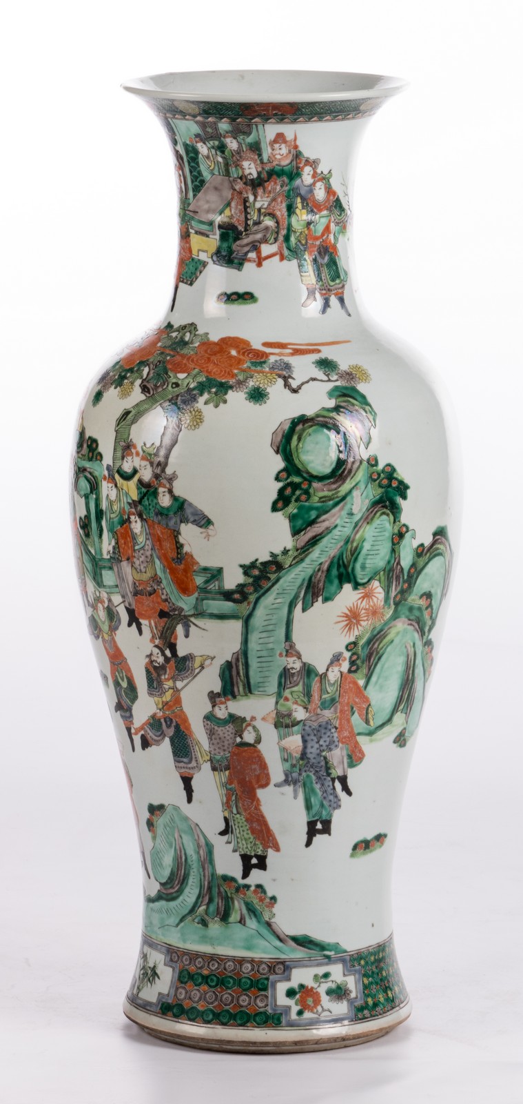 A Chinese famille verte baluster shaped vase, decorated with an animated scene, marked, 19thC, H - Image 2 of 14