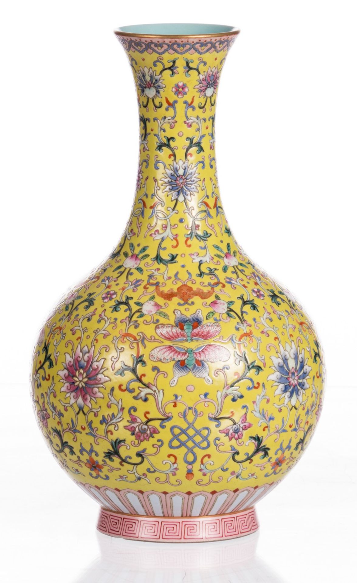 A Chinese yellow ground famille rose bottle vase, floral decorated with butterflies and bats, marked - Bild 3 aus 6