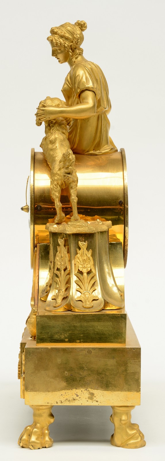 A second quarter of the 19thC ormolu bronze mantel clock said 'à sujèt', depicting an allegory of - Image 4 of 6