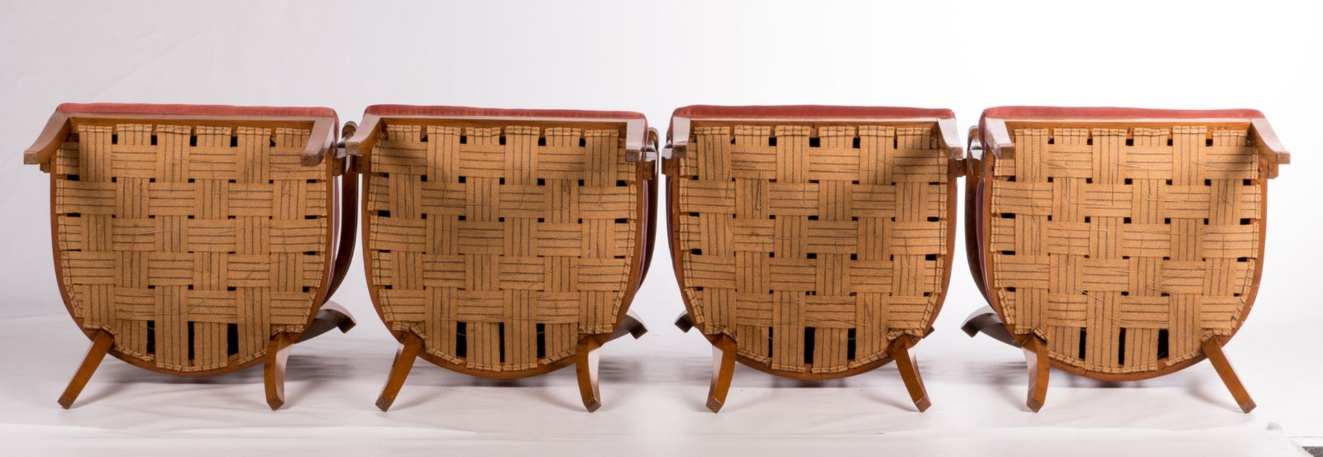 Aa set of four French directoire style cherrywood armchairs, H 88,5 - W 56 - D 59,5 cm - Bild 6 aus 8