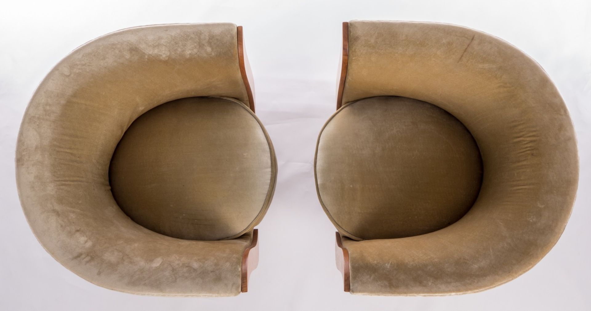 A pair of Art Deco lounge chairs, France, 1930s, Hotel Le Malandre - Modèle déposé, burl wood, - Bild 6 aus 10