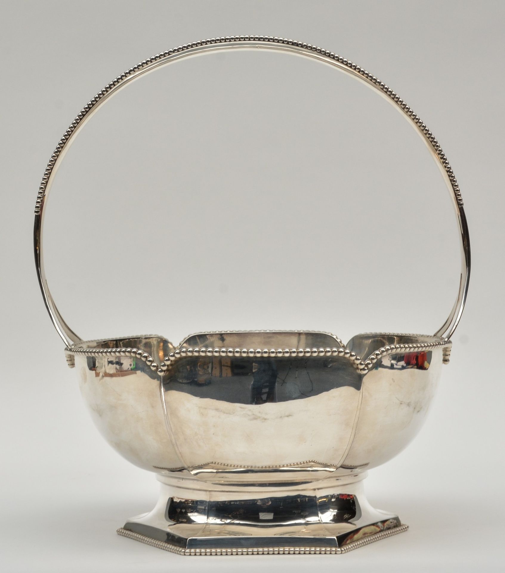 A German silver basket, 800/000, 1930s, H 36,5 - Diameter 26cm, total weight ca. 970g, (some - Bild 4 aus 9