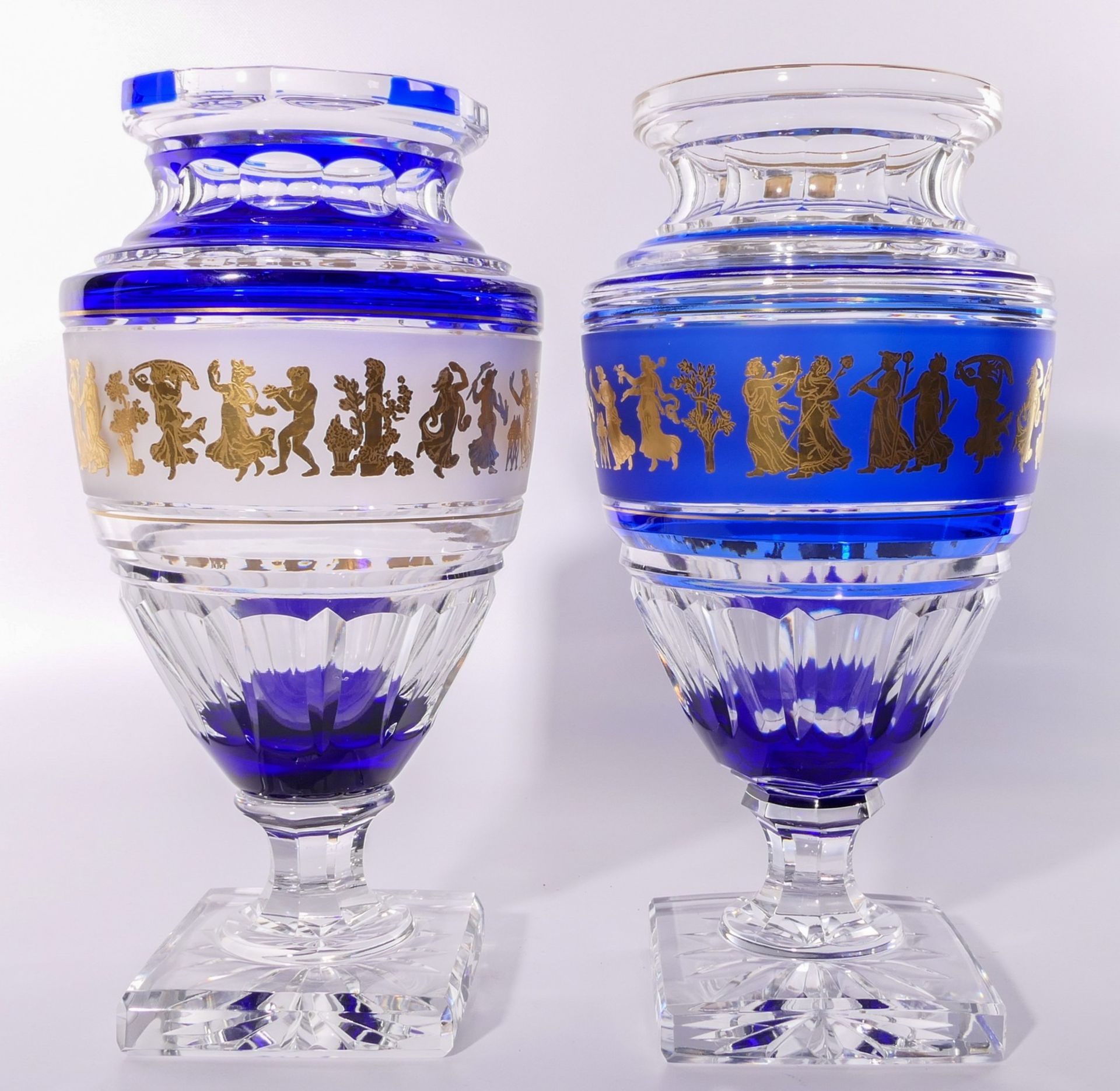 Two almost identical Val St. Lambert blue cut to clear crystal vases, decorated on the body with - Image 4 of 9