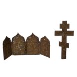 A bronze Russian orthodox cross and a ditto travel icon, 13,5 x 27 / 10,5 x 18 cm (the travel icon