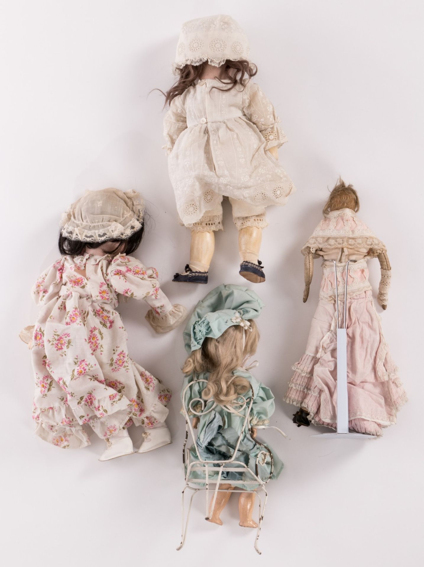 Four dolls: an English wax doll, about 1850; Simon & Halbig n° 1078, about 1900; Schoenau & - Image 2 of 7