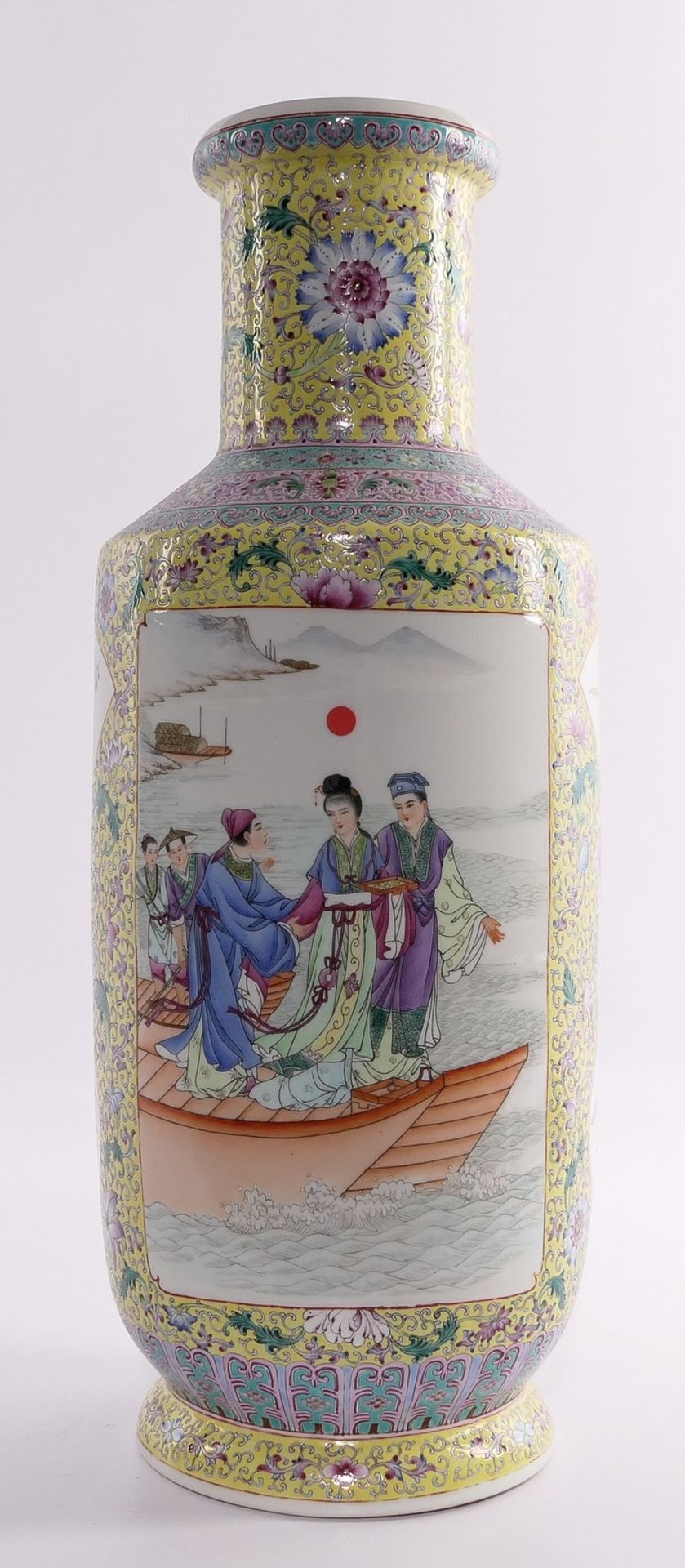 A Chinese yellow ground famille rose rouleau shaped vase, the roundels decorated with animated - Bild 7 aus 8