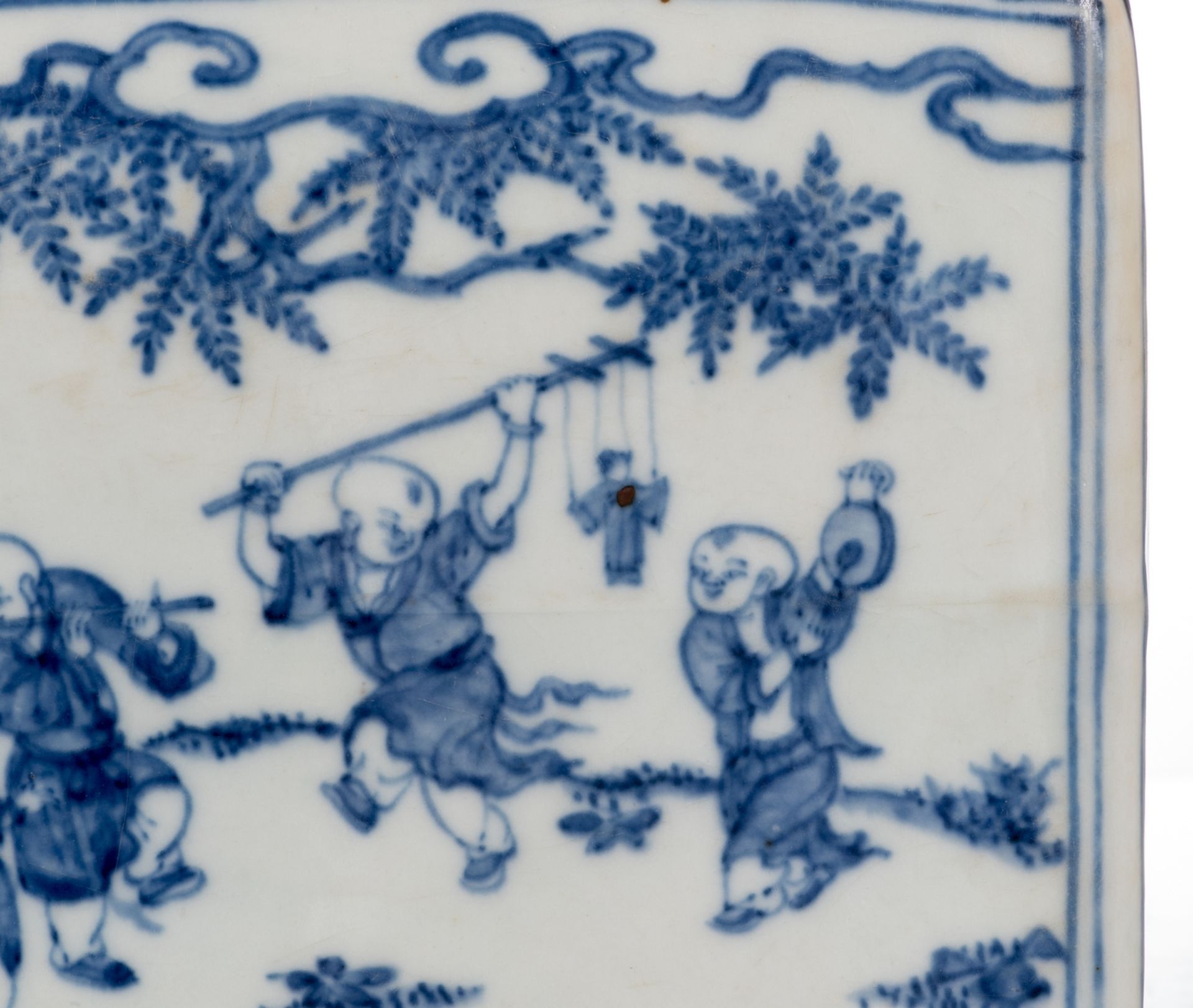 A rare Chinese blue and white vase, decorated with animated scenes and flowers, with a Wanli mark, H - Image 9 of 10