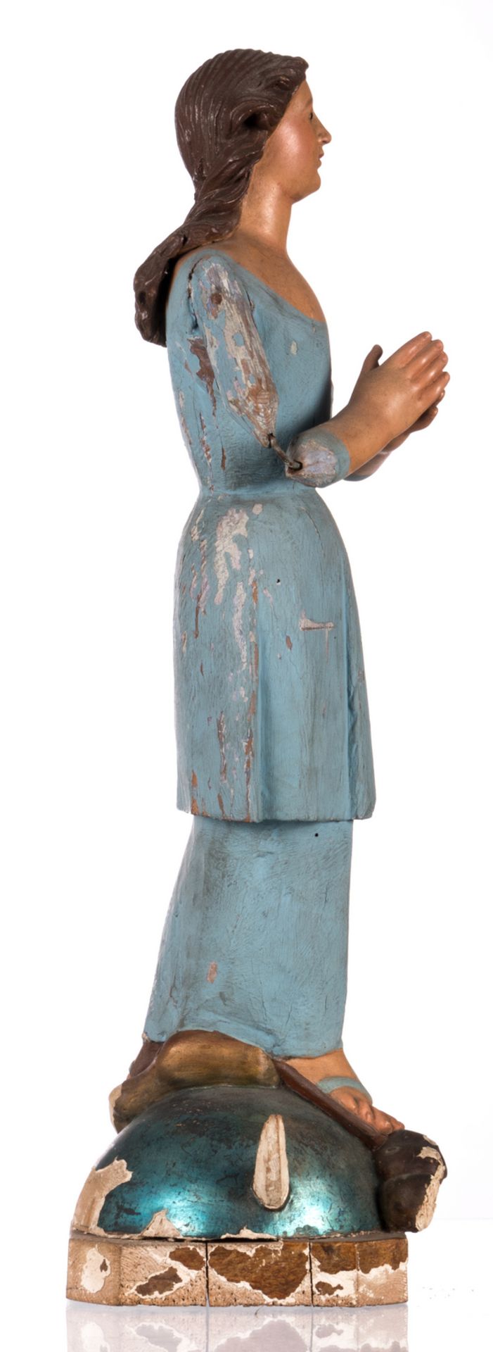Our Lady of the Crescent, a polychrome painted wooden dressing doll, probably French, 18thC, H 69 - Bild 4 aus 10