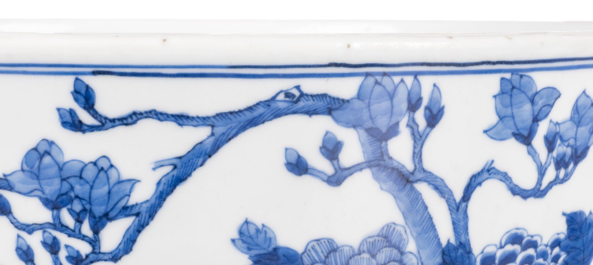 A large Chinese blue and white bowl, decorated with phoenix and flower branches, Kangxi, H 17,5 - - Bild 9 aus 12