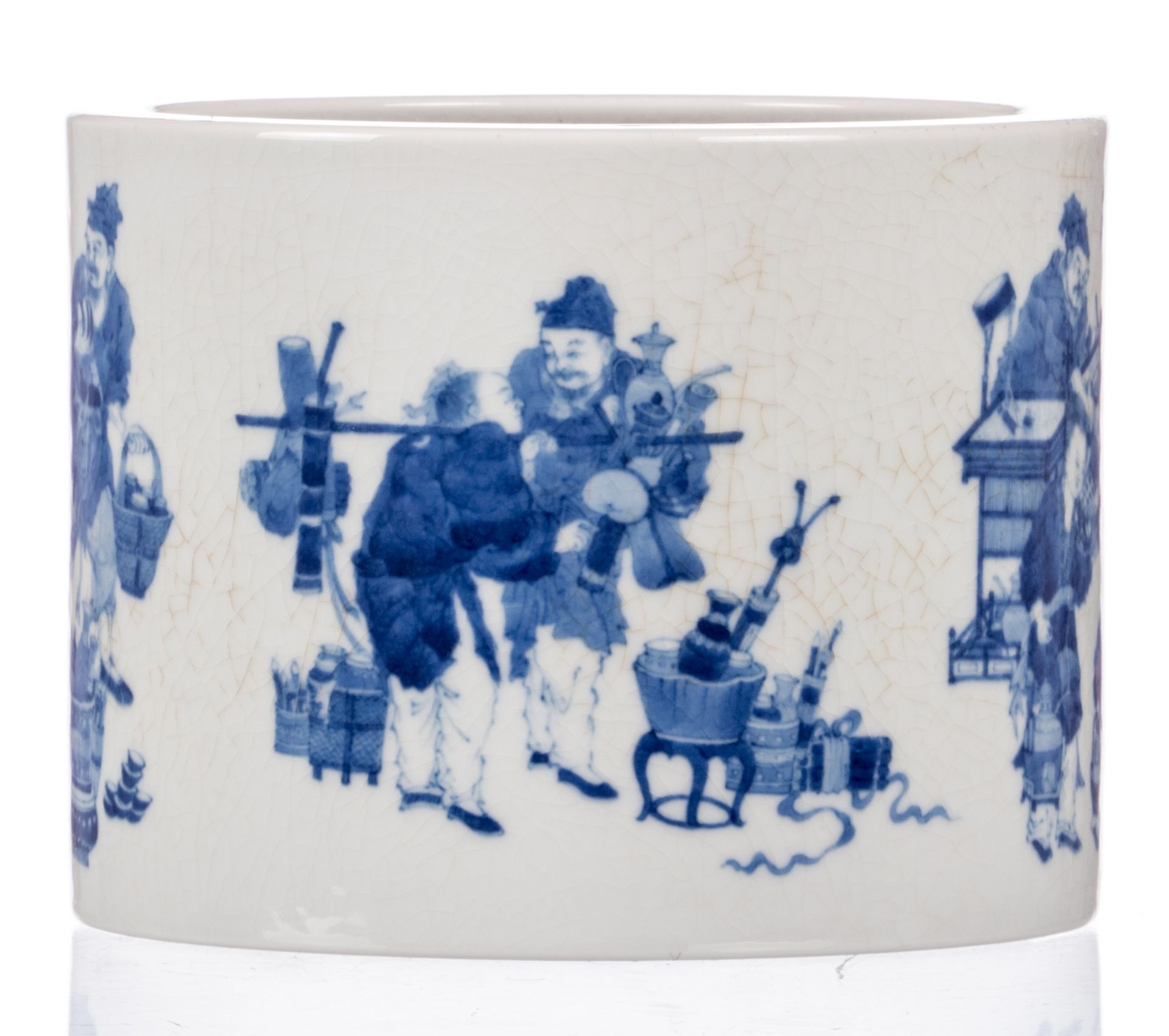 A Chinese blue and white brushpot, decorated with animated scenes, marked, 20thC, H 15 - Diameter 20 - Image 5 of 8