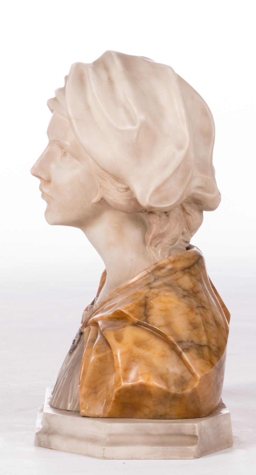Mazzanti B., a bust of a girl, marble and alabaster, H 52 cm - Bild 2 aus 9