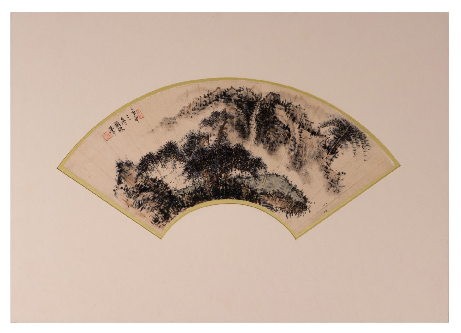 Two Chinese fan shaped watercolours, early 20thC, 18 x 52 and 19,5 x 53 cm - Bild 5 aus 9
