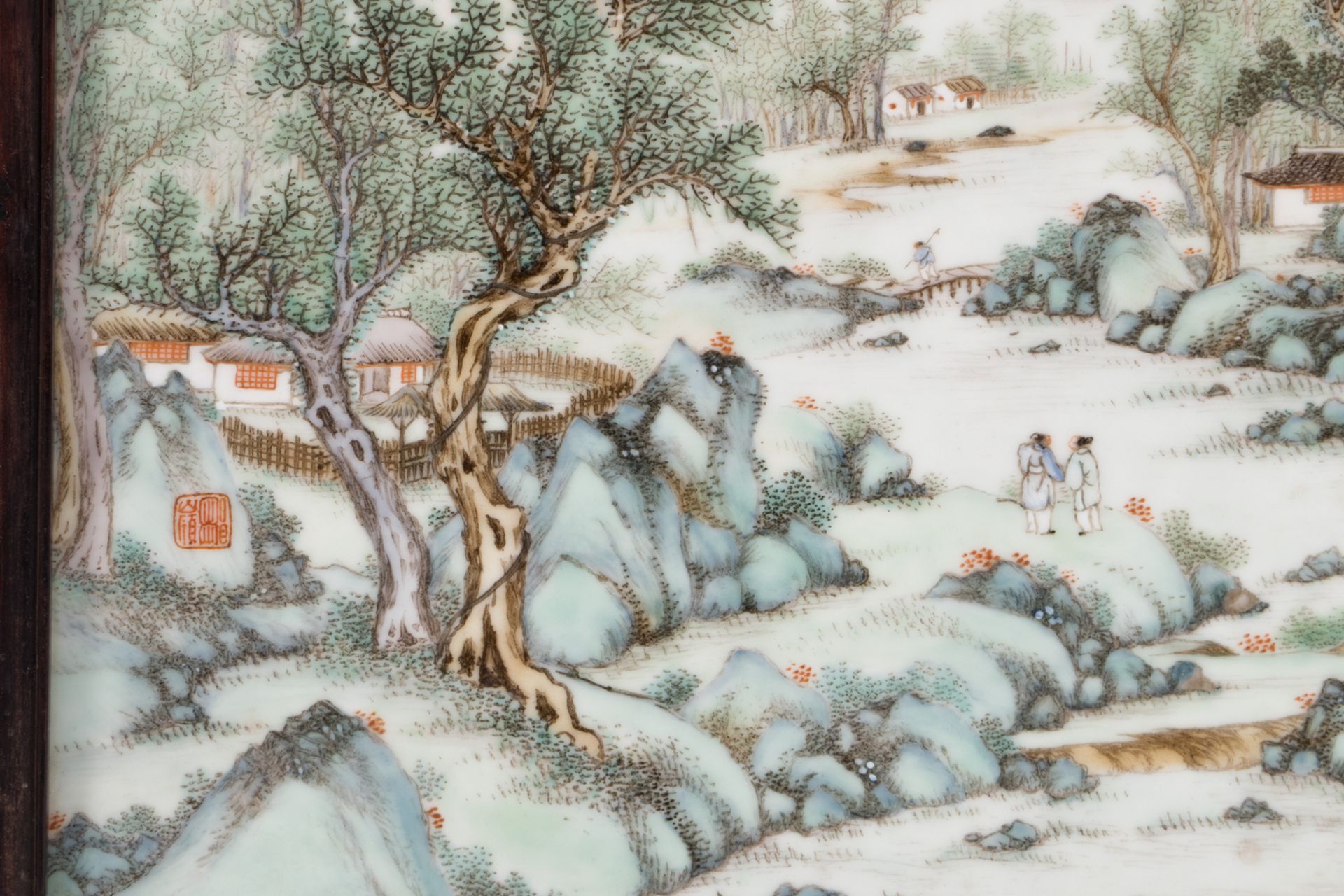 A Chinese polychrome porcelain plaque, decorated with figures in a river landscape, signed by the - Bild 5 aus 6