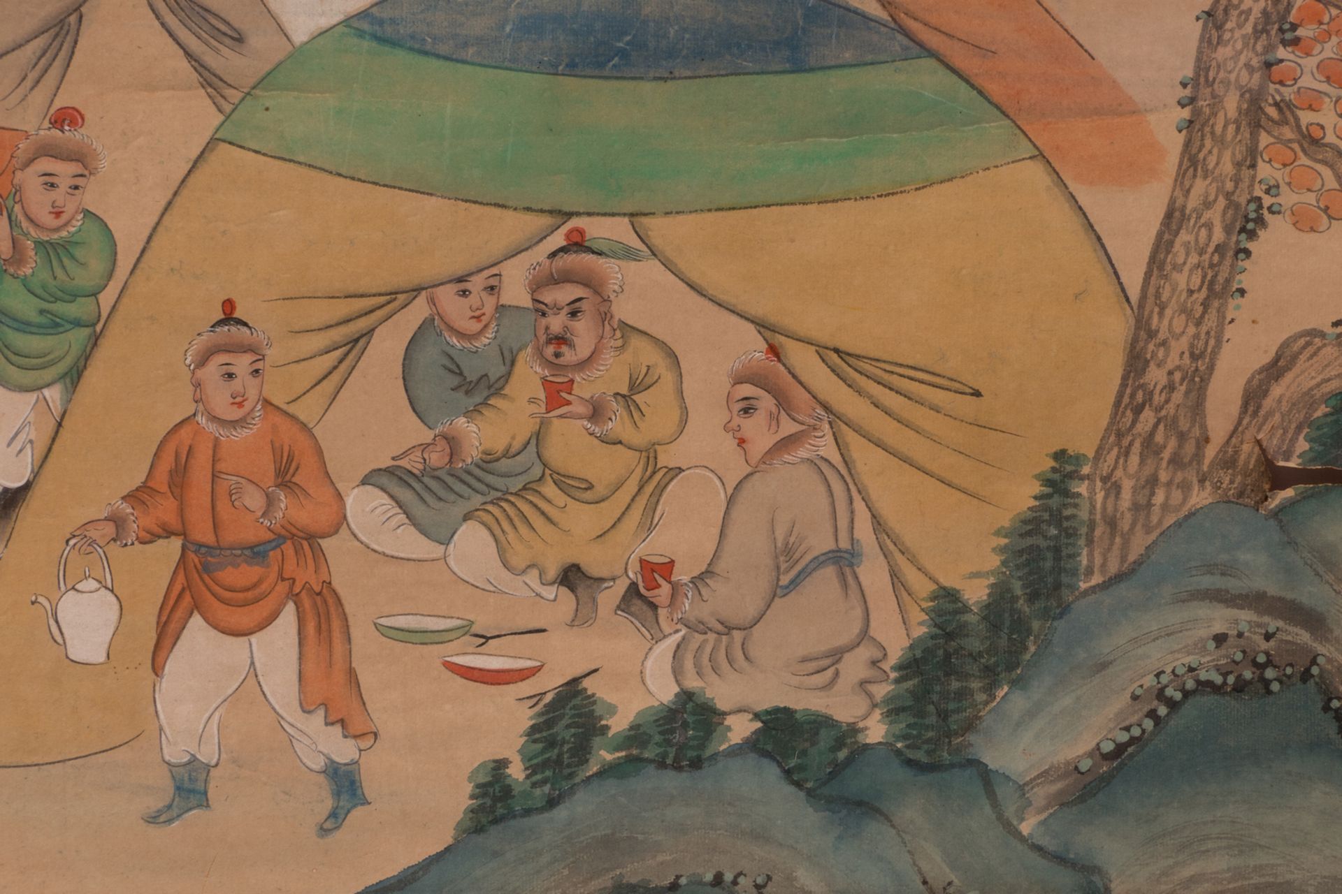 A Chinese scroll depicting Mongolian riders and travellers in a mountainous landscape, 19thC, the - Bild 3 aus 15