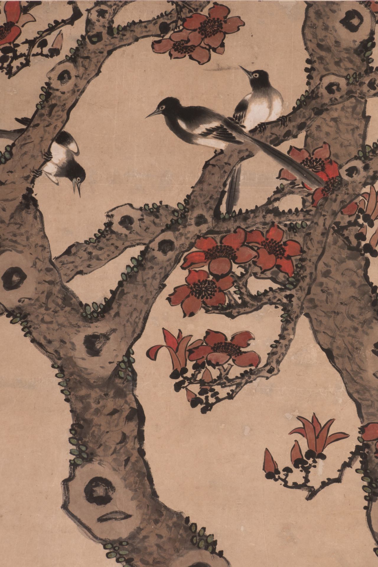 A Chinese scroll depicting cranes and magpies in a landscape, 94,2 x 180,2 (without mount) - 106,5 x - Bild 3 aus 11