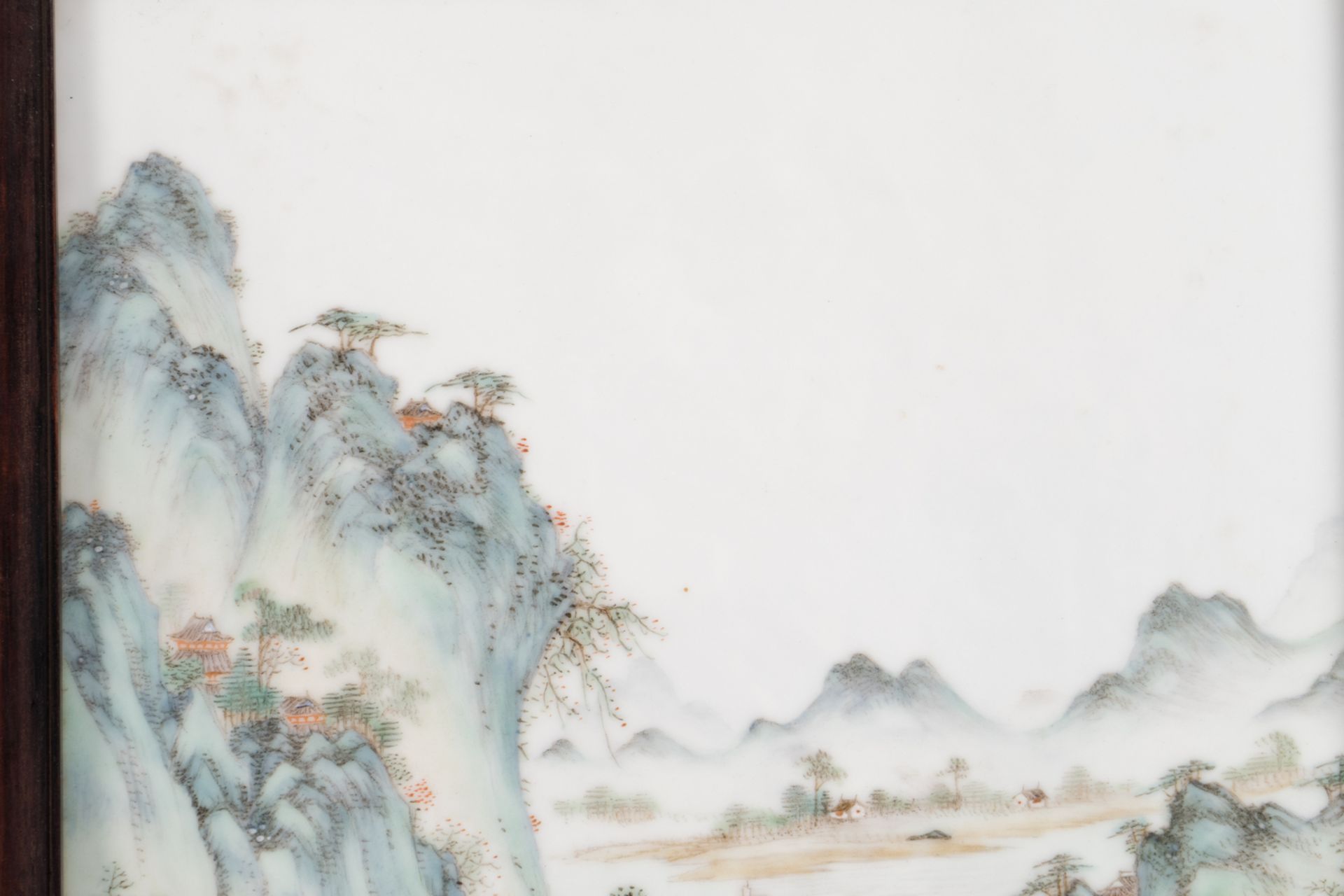 A Chinese polychrome porcelain plaque, decorated with figures in a river landscape, signed by the - Bild 3 aus 6