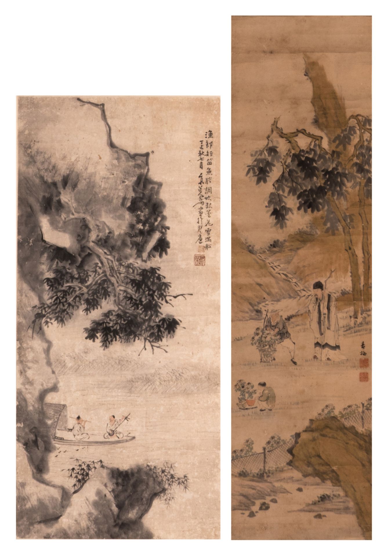 Two Chinese scrolls: one depicting music making men on a sampan, 27 x 58,5 - 38 x 152,7 cm (with