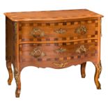 A cherry and burl walnut chest of drawers in Rococo style, bronze mounts, 18th/19thC, H 76 - W