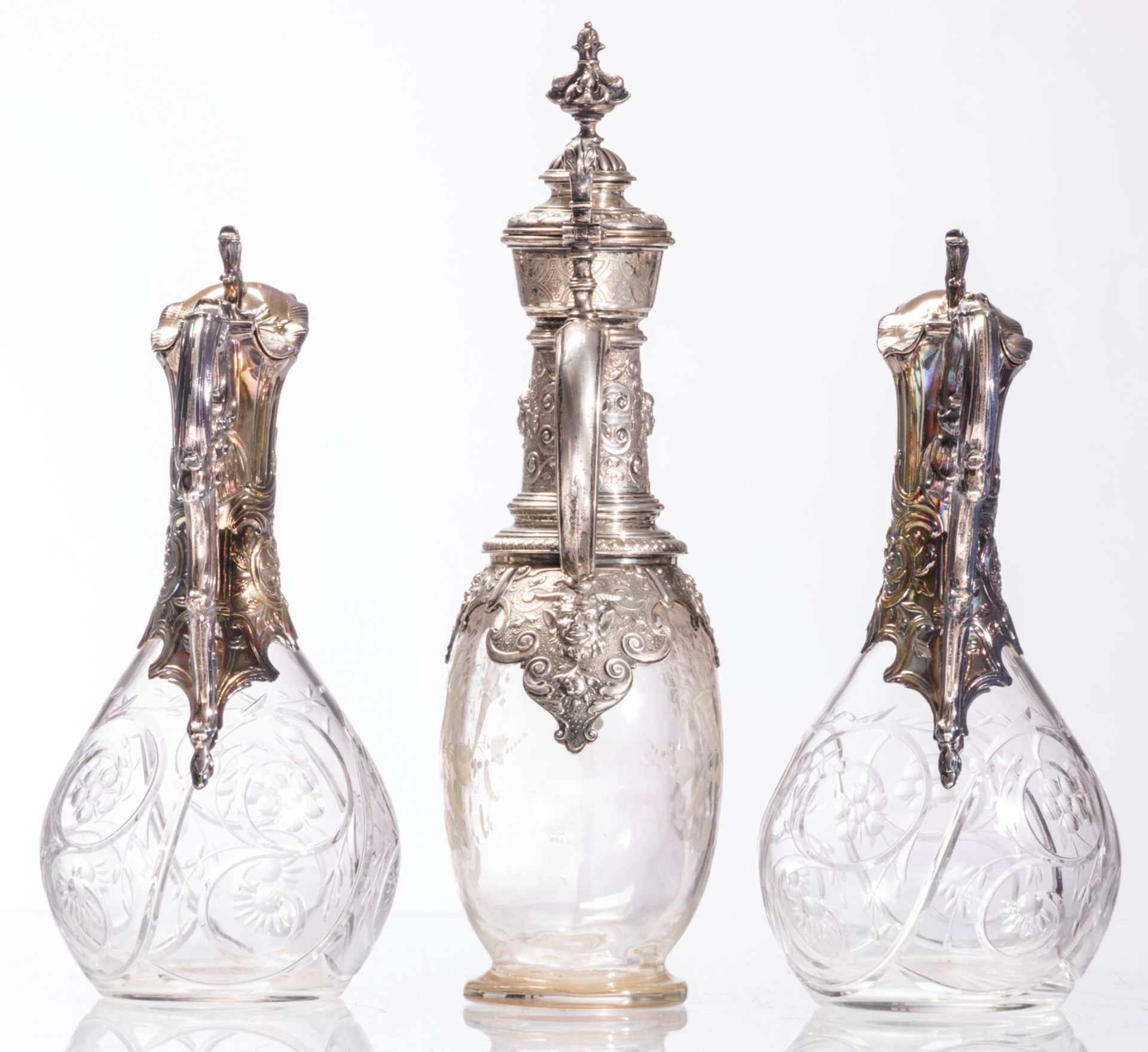 Two cut crystal liqueur decanters with Rococo revival silver mount, French export silver; added a - Bild 2 aus 7