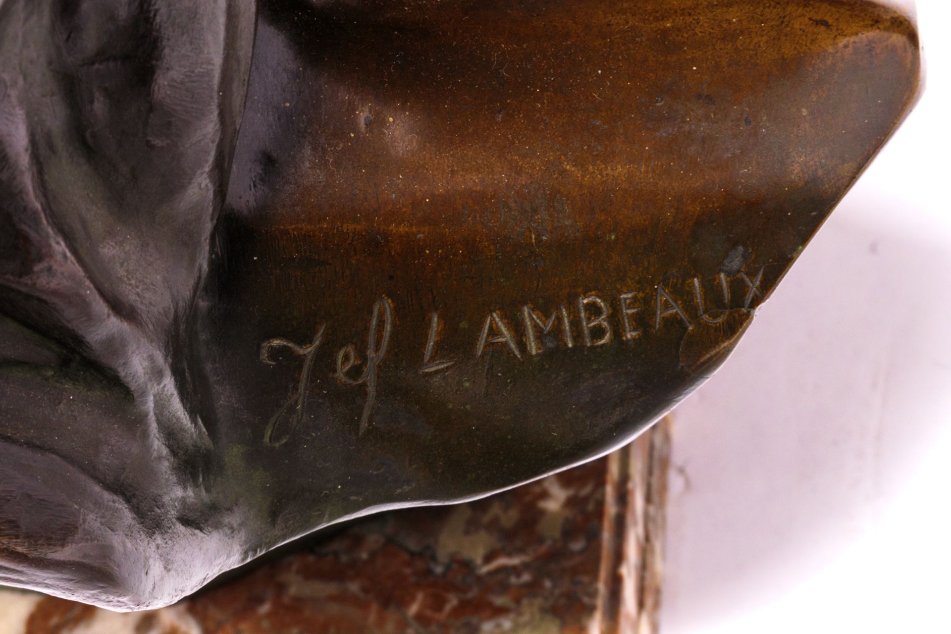 Lambeaux J., a bust of Bacchus, patinated bronze on a Rouge royal marble base, H 58 cm - Bild 8 aus 8