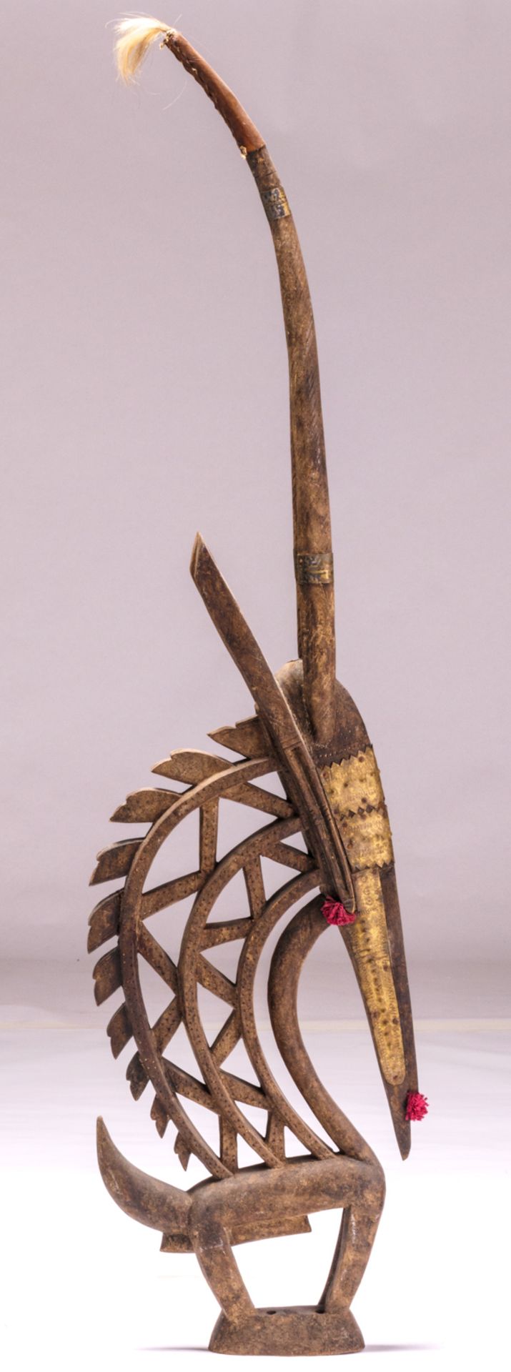 An African Bamana antelope headdress, Chiwara, Bambara - Mali, H 127,5 cm - Bild 2 aus 13