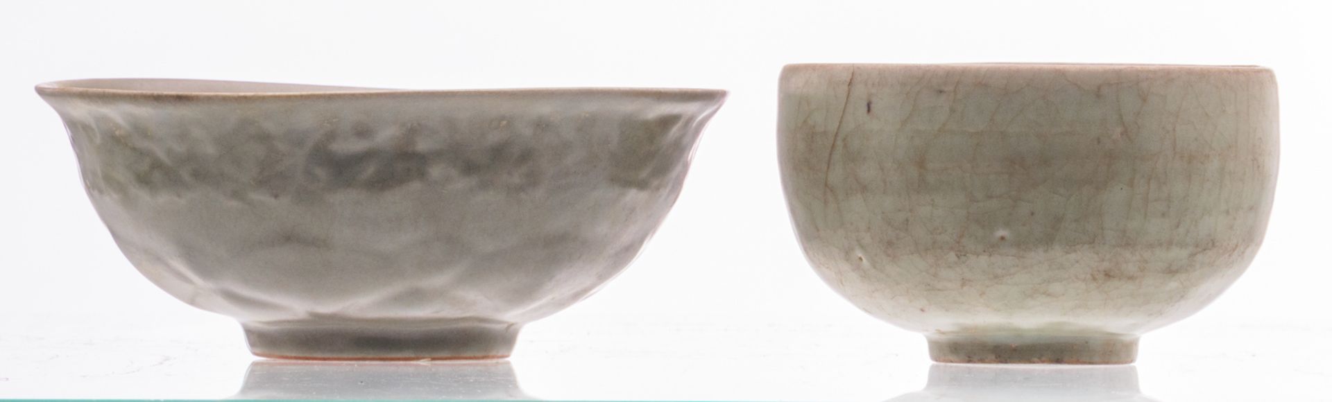 A various Chinese celadon and flambé glazed vases and bowls, some marked; added a Chinese - Bild 17 aus 34