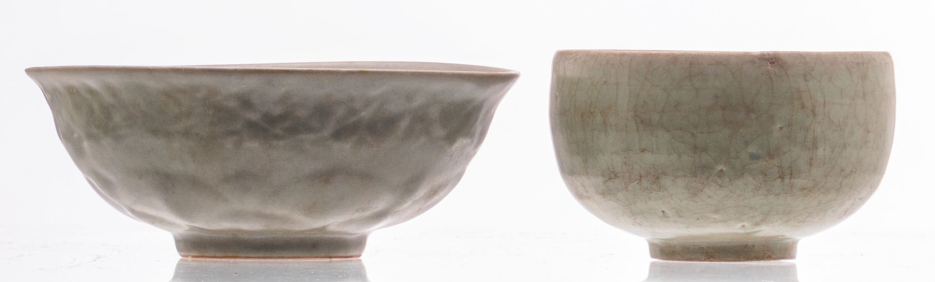 A various Chinese celadon and flambé glazed vases and bowls, some marked; added a Chinese - Bild 18 aus 34