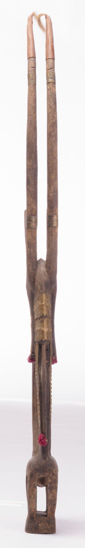An African Bamana antelope headdress, Chiwara, Bambara - Mali, H 127,5 cm - Bild 3 aus 13