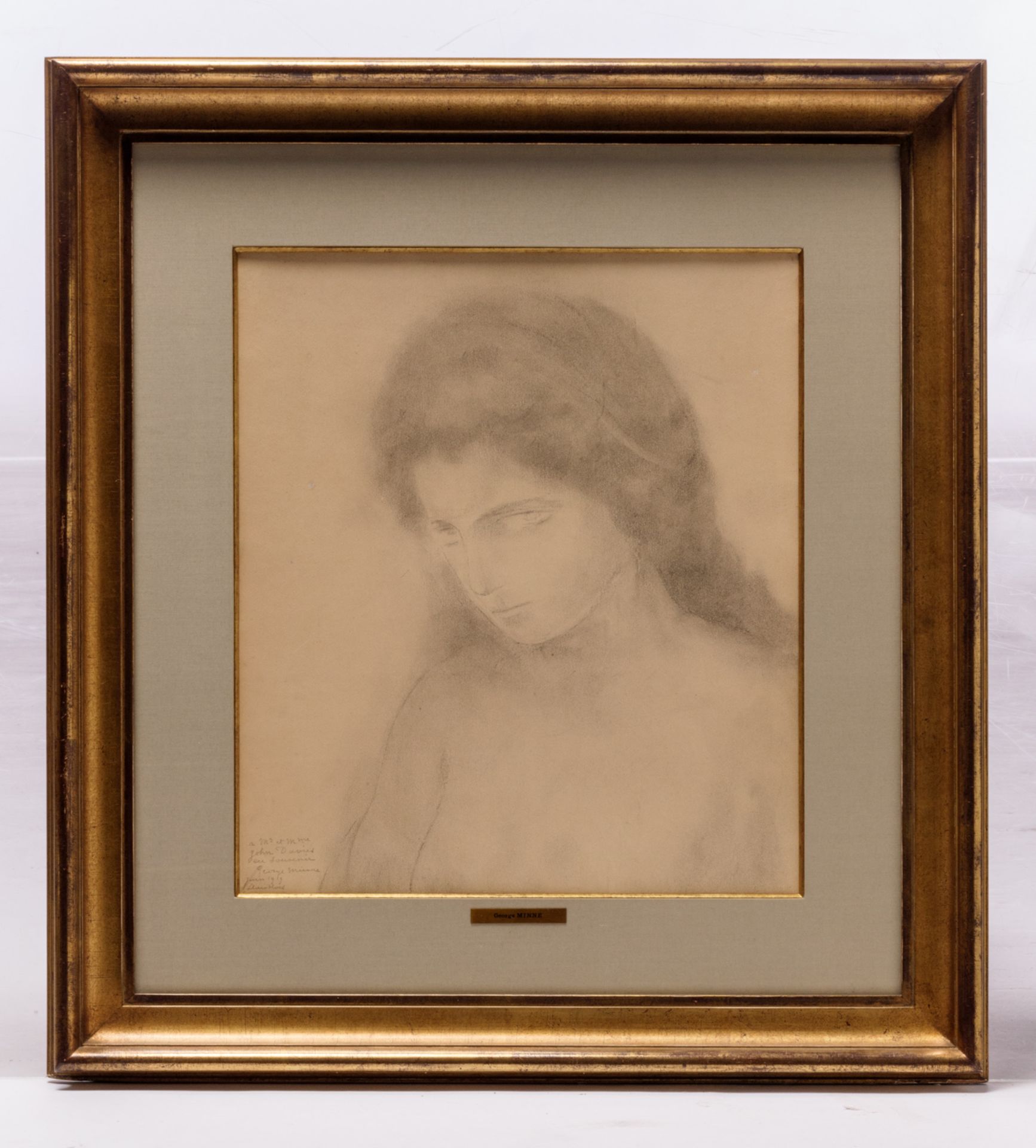 Minne G., a charcoal study, dated 1919, dedicated to Mr. and Mrs. John Davies, 55 x 61 cm - Bild 2 aus 5