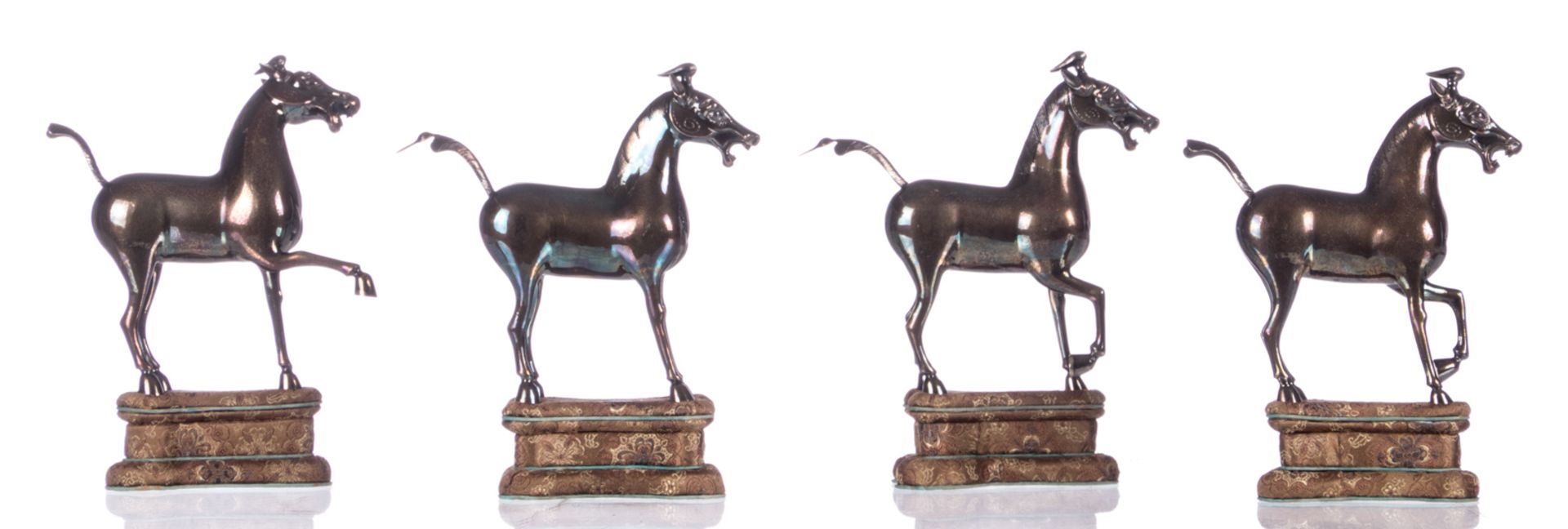 Four Chinese sterling silver horses, standing on a textile covered base, 20thC, H horses 11,4 - H - Image 3 of 6