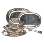 Some silver plated table ware, H 9 cm - ø 31,5 cm