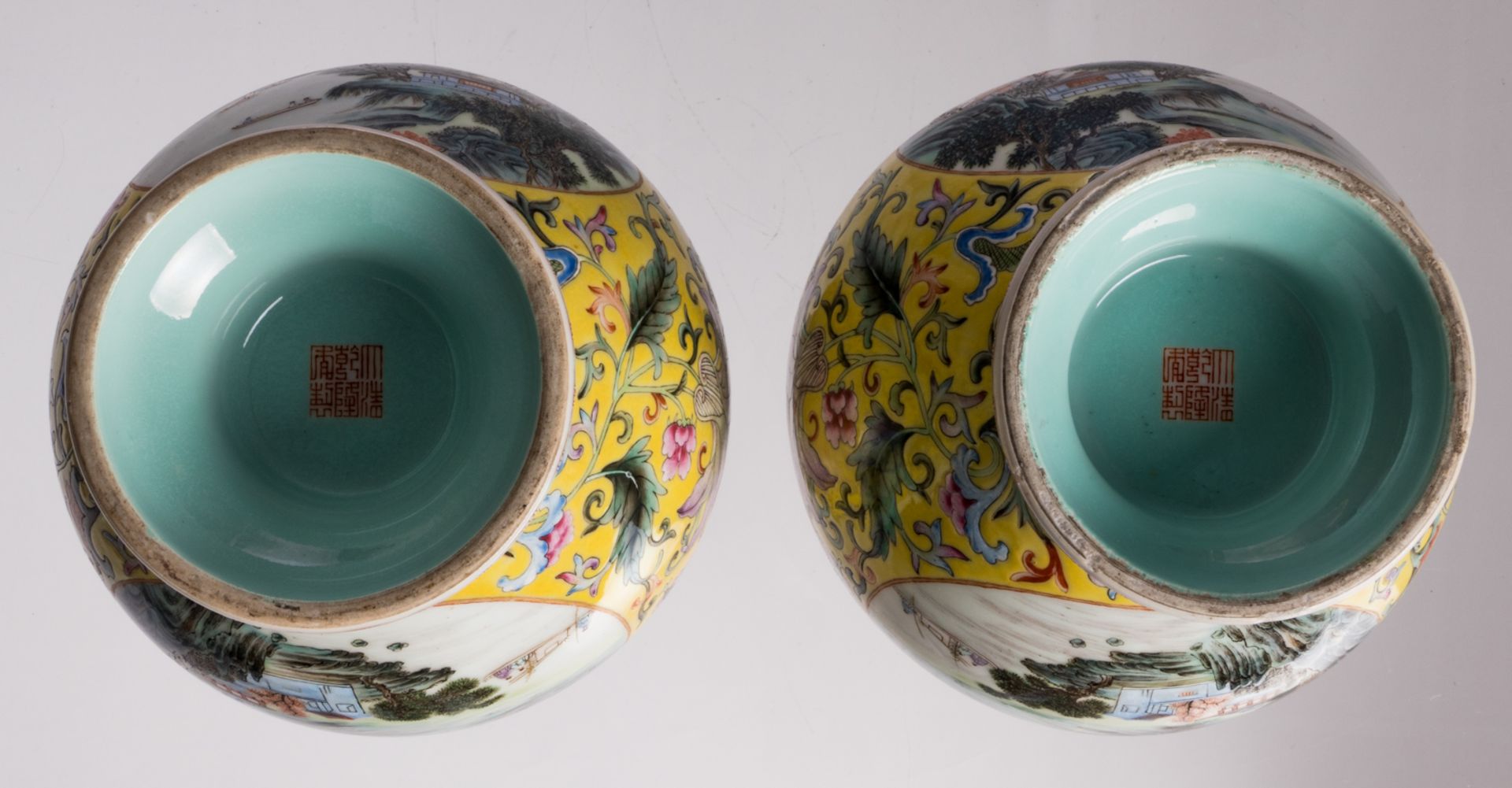 A pair of Chinese yellow ground polychrome and floral decorated vases, the roundels with mountainous - Bild 6 aus 8