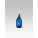 Branntweinflasche, Kramsach/Alpenländisch, 18. Jh. blaues Glas; Abrissnarbe am Boden; an den