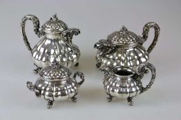 Wiener Barock, Tee- & Kaffeeservice 800er Silber, 4 Teile, deutsch um 1900. Bestehend aus Tee- und