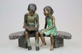 Iris ROUSSEAU, lebt und arbeitet in Hamburg, Bildhauerin des 20. Jhs. Bronze und Marmor, verso sign.