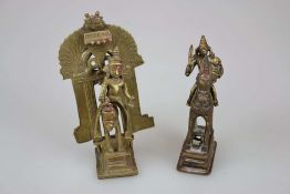 Paar Altarfiguren, Bronze, Hinduismus, um 1900. H. ca. 11 cm.