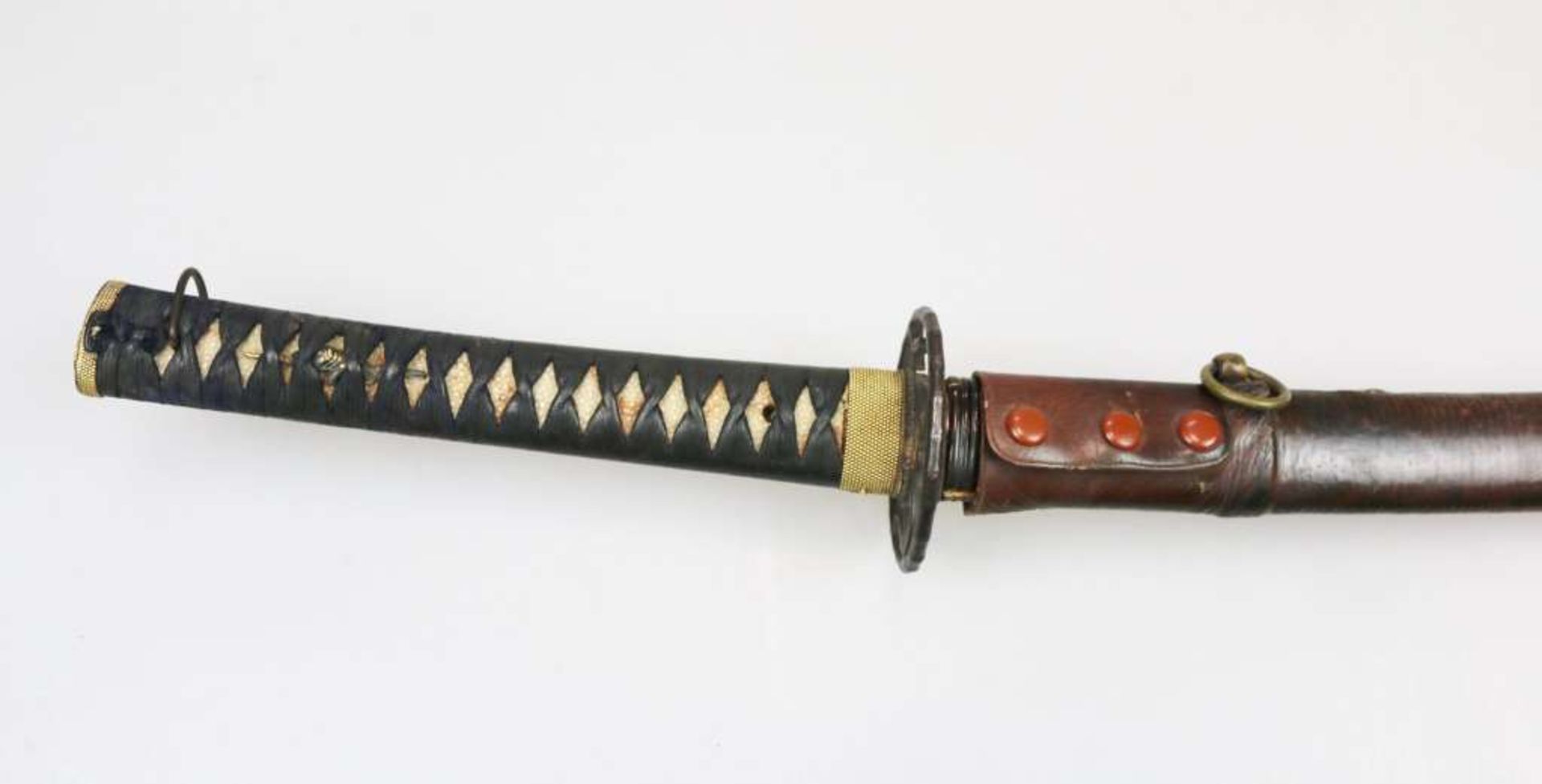 KATANA, Japan, mumei(unsigniert). Die Klinge: Shinogi-zukuri, koshi-zori, schlechte [...] - Bild 13 aus 22