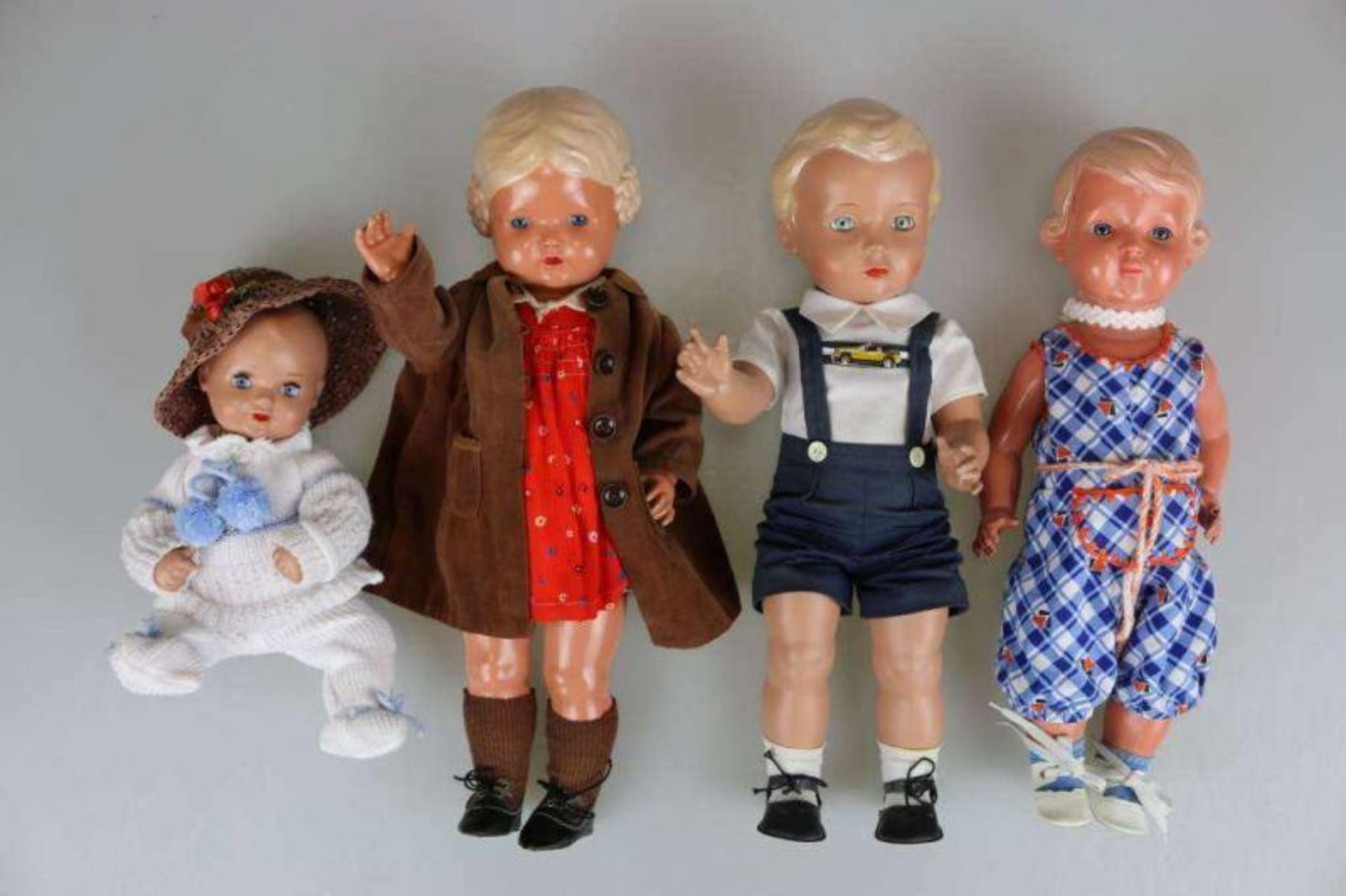 Vier Puppen, Firma Schildkröt, Zelluloid: Puppe Pummelchen (Nr. 31), Puppe Inge (Nr. [...] - Bild 2 aus 2