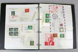 Ringordner Briefmarken, Ersttagsbriefe, 153 Stück. Motiv Weltraum, Raketen. Vorwiegend deutsch