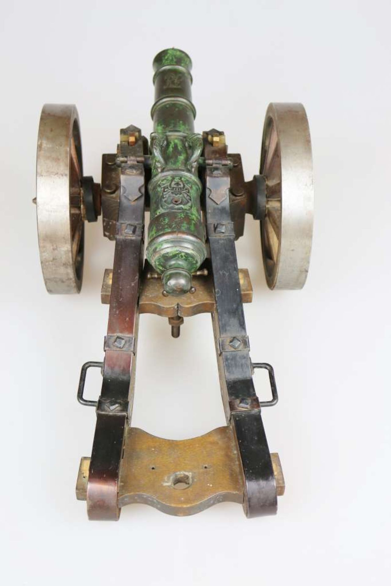 Schussfähiges Modell eines Feldgeschütz/Feldschlange. Rohr Kupferguss mit zwei Handhaben als - Bild 5 aus 5