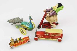 4 verschieden alte Blechspielzeuge. Dabei 2 Penny Toys, Lieferwagen Express 1920 und Feuerwehr 1920,