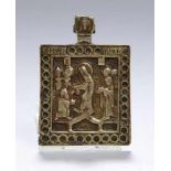 Bronze-Ikone, Russland, 18. Jh., nahezu quadratische Form mit Abschluß mit reliefiertem Mandylion,