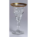 Stengelglas, Moser, Karlsbad, um 1910, sechseckiger Stand, facettierter, genodeter Schaft,