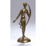Bronze-Plastik, "Stehender, weiblicher Akt", Allmann, wohl dt. Bildhauer um 1920, auf gewölbtem